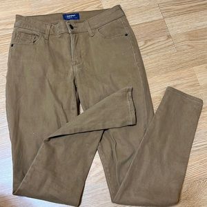 Dark khaki mid-rise rockstar pant